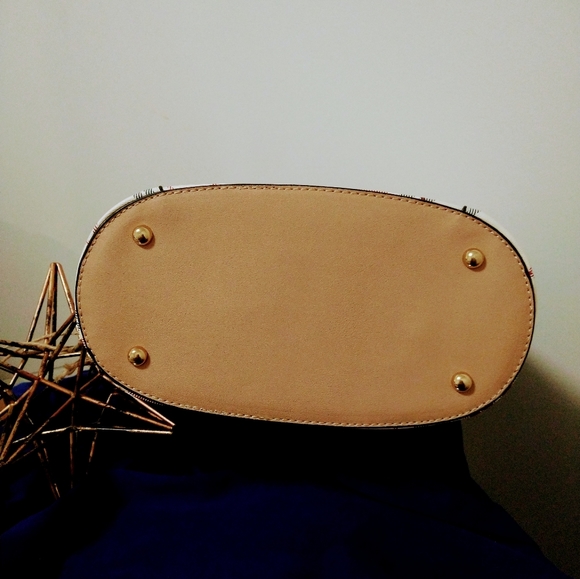 Unique Plaid Saffiano Texture Faux Leather and Linen Drawstring Bucket Bag - Picture 6 of 6